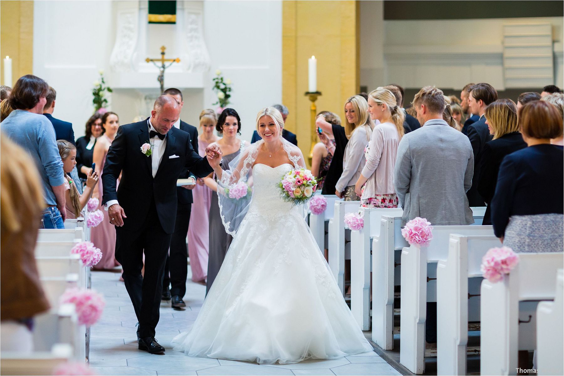 Hochzeit mit Standesamt, Kirche und Hochzeitsfeier an einem Tag